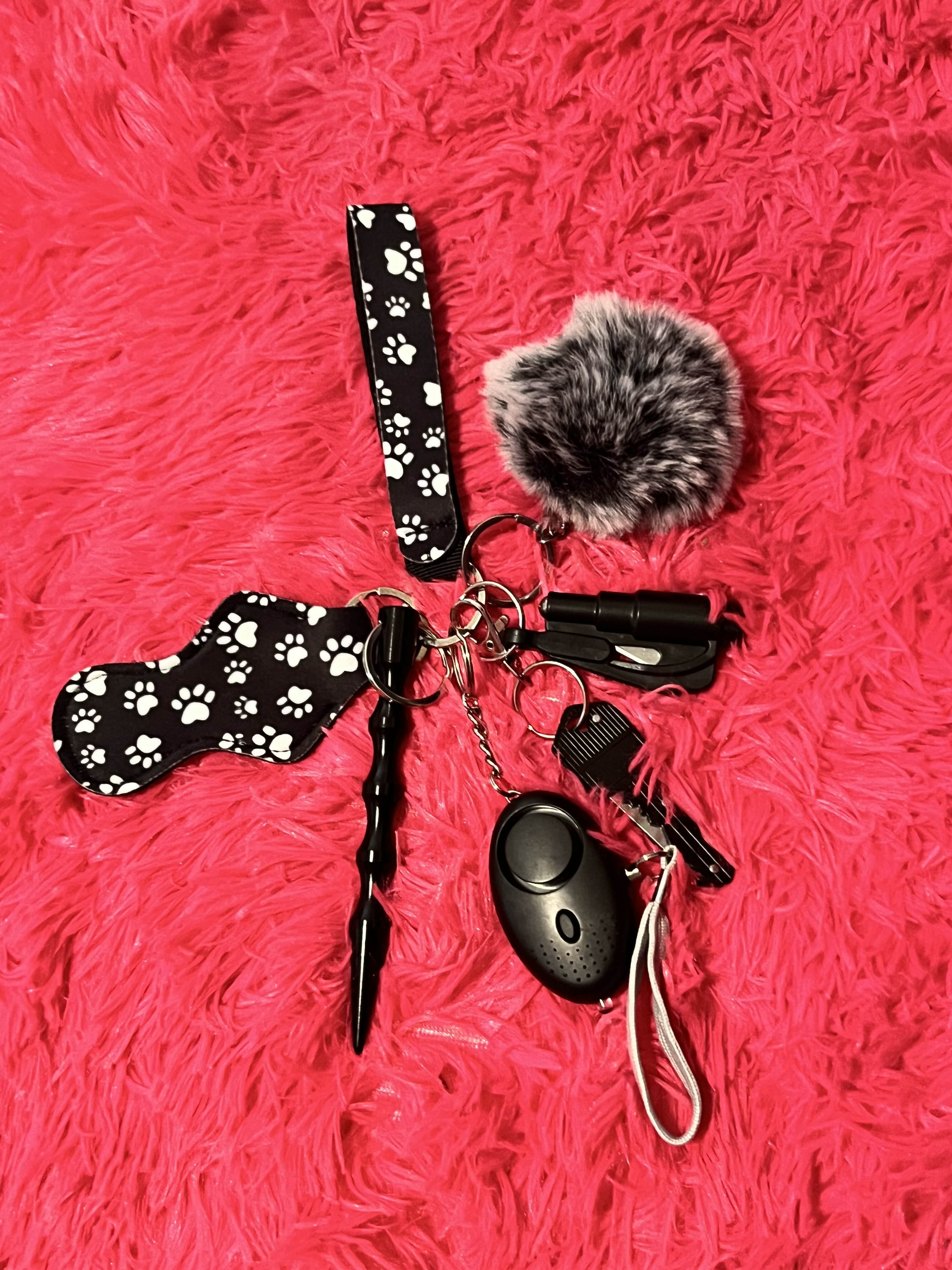 Black paw print keychain