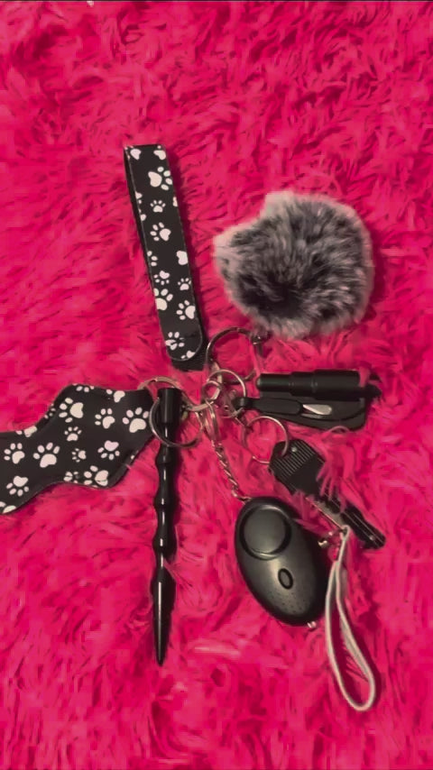 Black paw print keychain